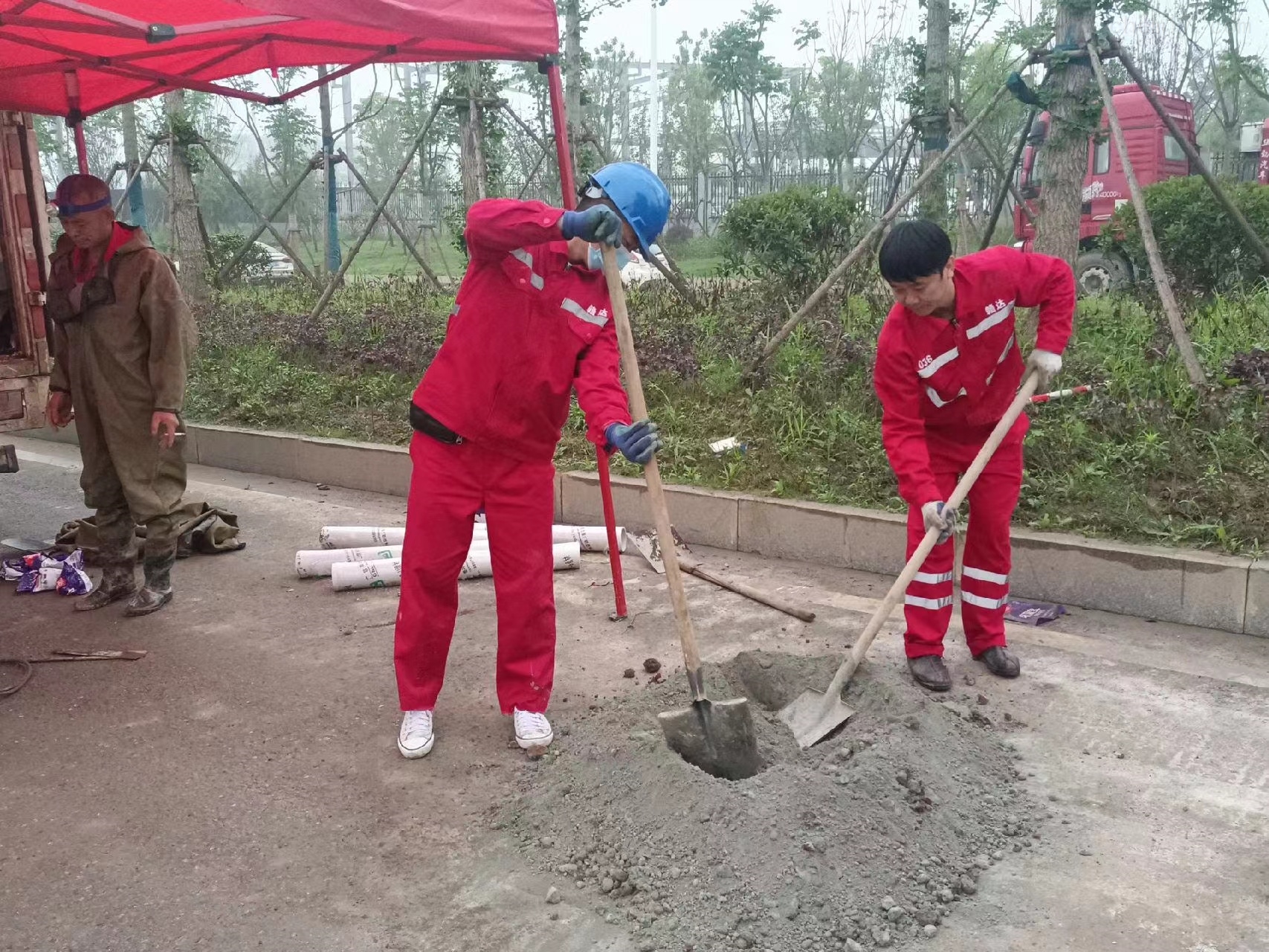 玉泉街道管道疏通哪家好】及时进行市政管道清淤